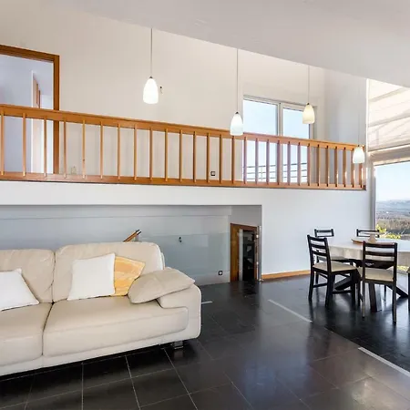 Whome | Praia Azul Beach House Semesterbostad