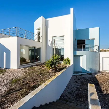 Whome | Praia Azul Beach House Semesterbostad